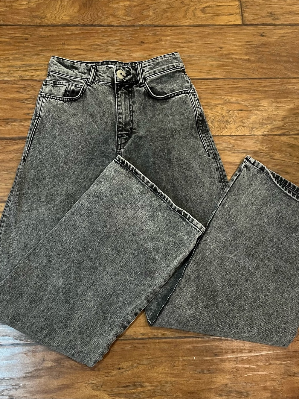 Zara Jeans